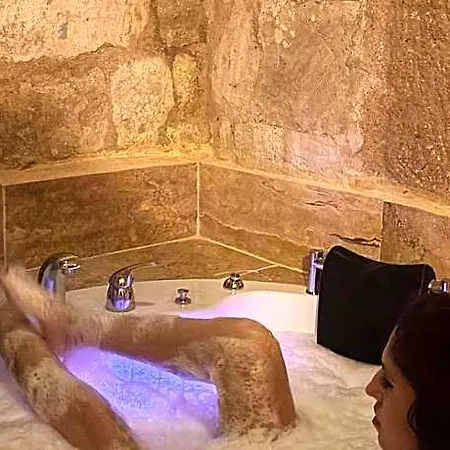 Отель La Vie Cappadocia Cave Невшехир