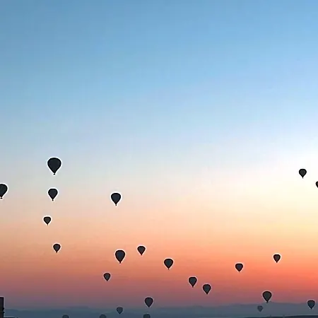 Отель La Vie Cappadocia Cave 4*